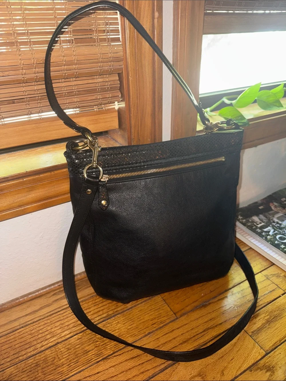 Coach Ashley Black Leather Hobo Bag Python Trim F20114 with shoulder strap Gold